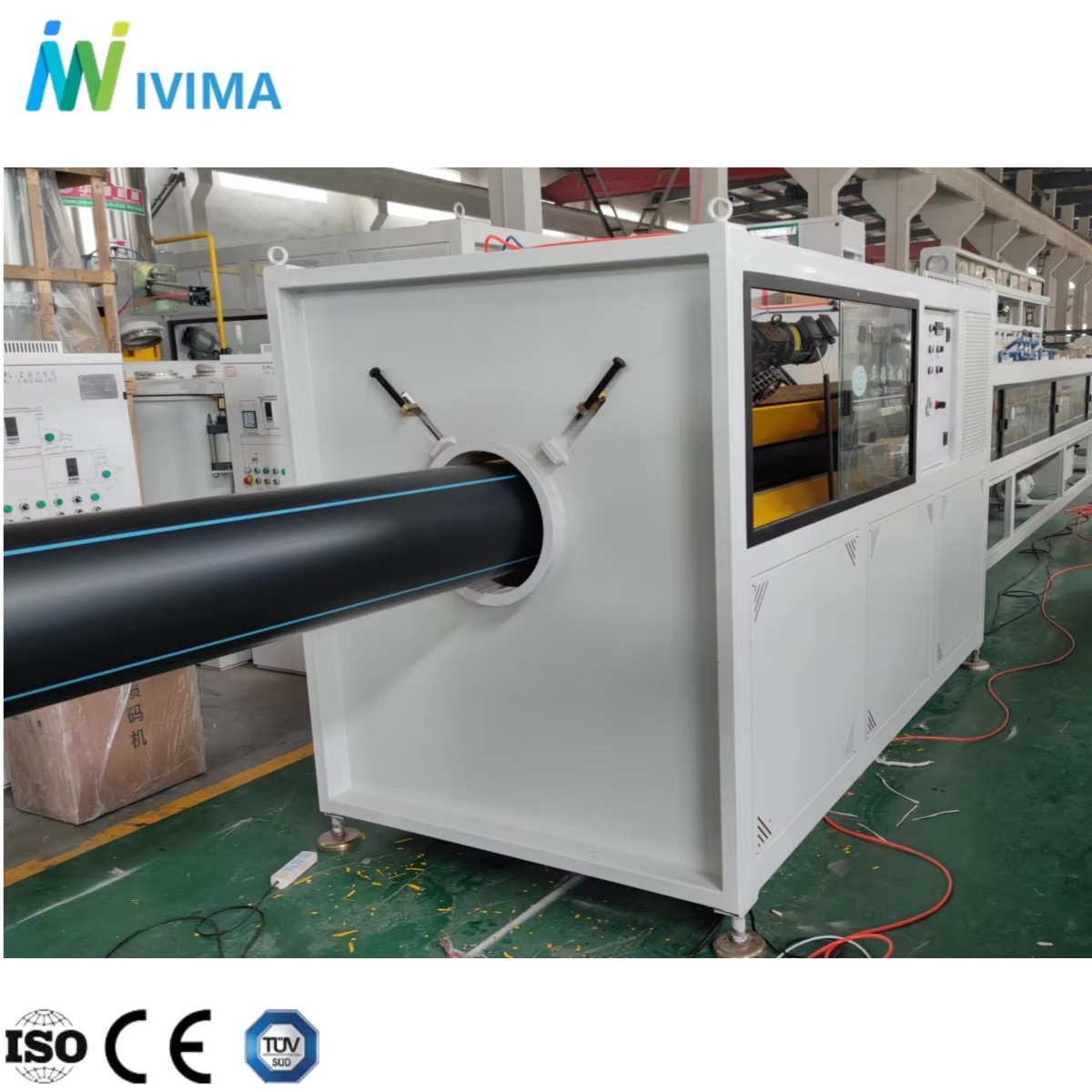 Haul-off unit in a large-diameter PE pipe extrusion line used to maintain stable pipe pulling speed