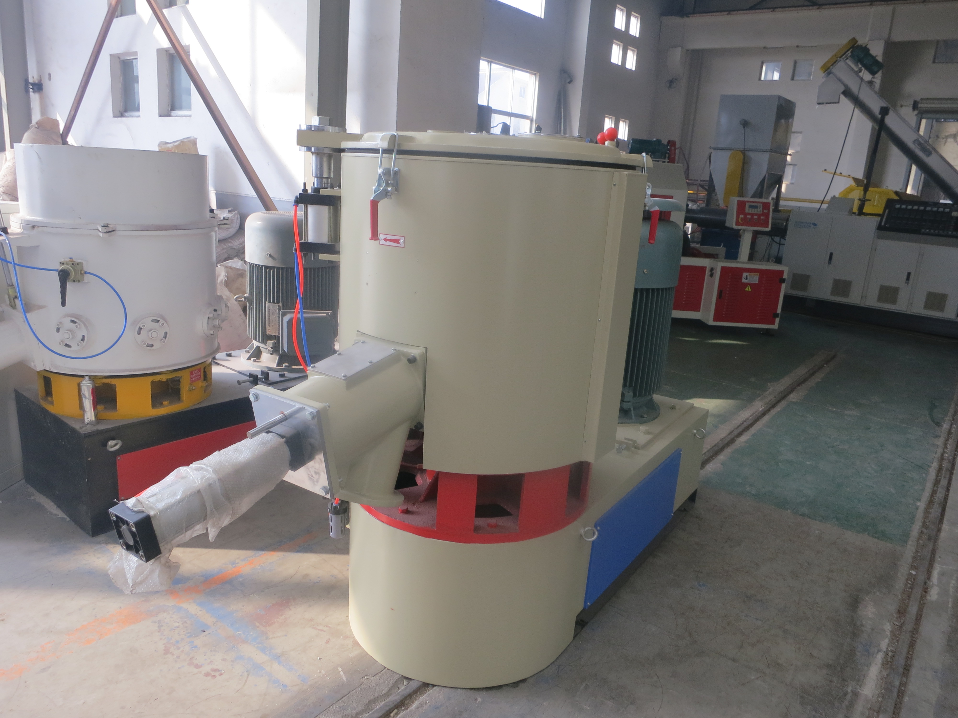 Hot-Cold Plastic Mixing Machine