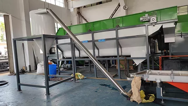 <strong>Silo</strong>